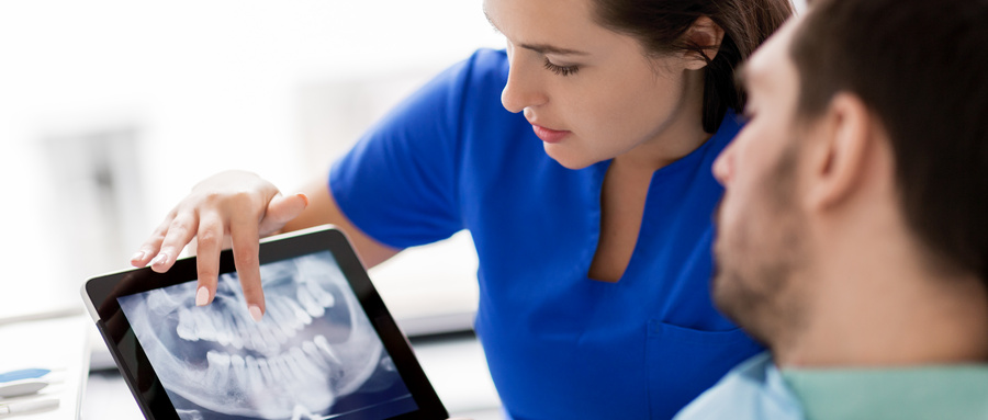 想学口腔科报什么学校比较好？想学牙科医生哪个学校好？